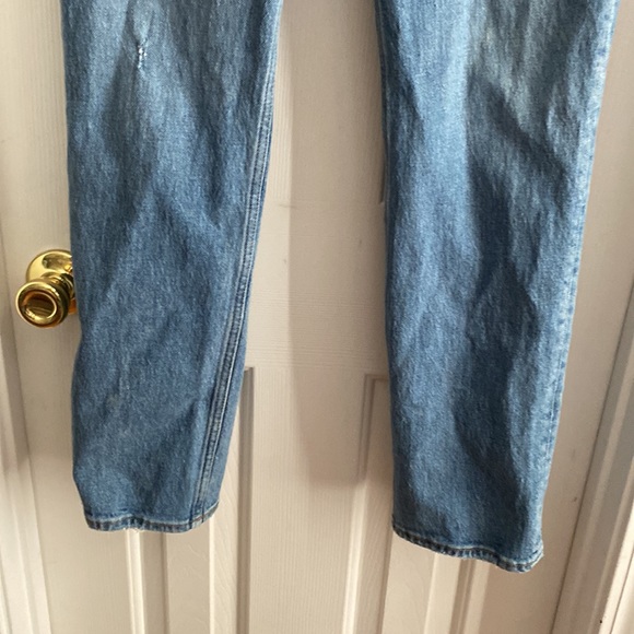 Abercrombie & Fitch The 90's Straight Ultra High Rise Cross Over Waist Jeans - Picture 6 of 10